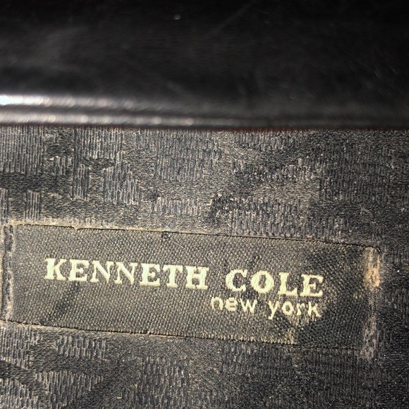 Kenneth Cole New York size 10 black genuine leather Mary Jane flats - Picture 4 of 12